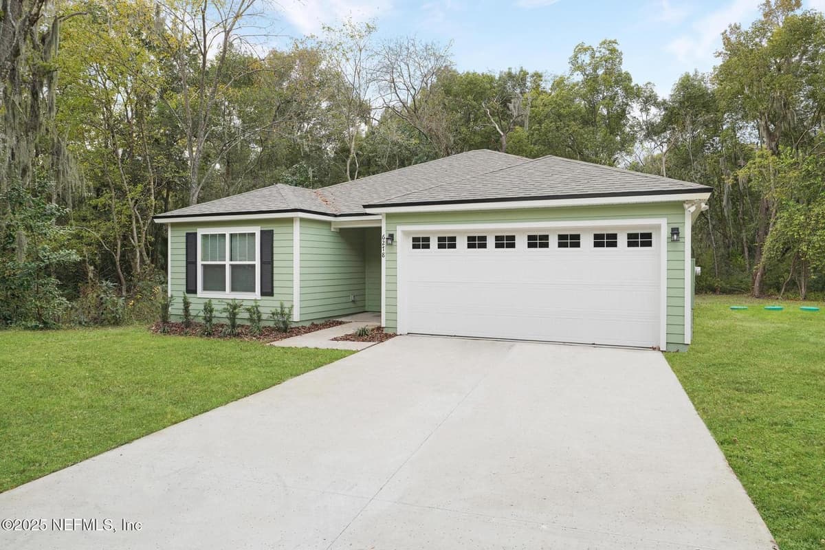 6278 RESTLAWN Drive, Jacksonville, FL 32208 2