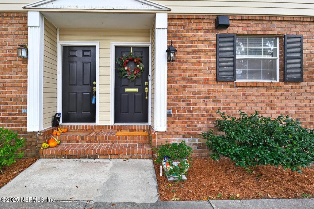 4519 COLUMBUS Circle 1B, Jacksonville, FL 32210 3