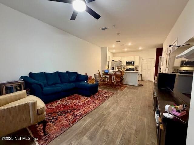 871 RIVERTREE Place, Middleburg, FL 32068 2