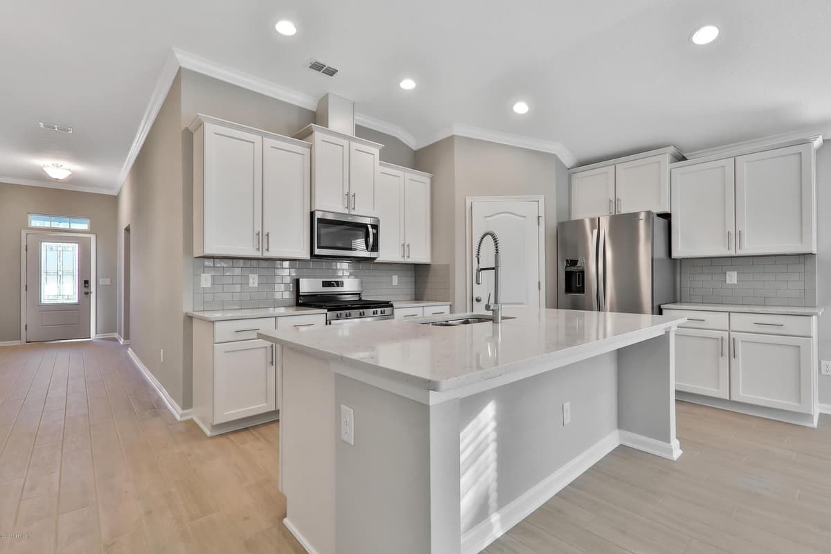 589 GLASGOW Drive, St. Johns, FL 32259 3