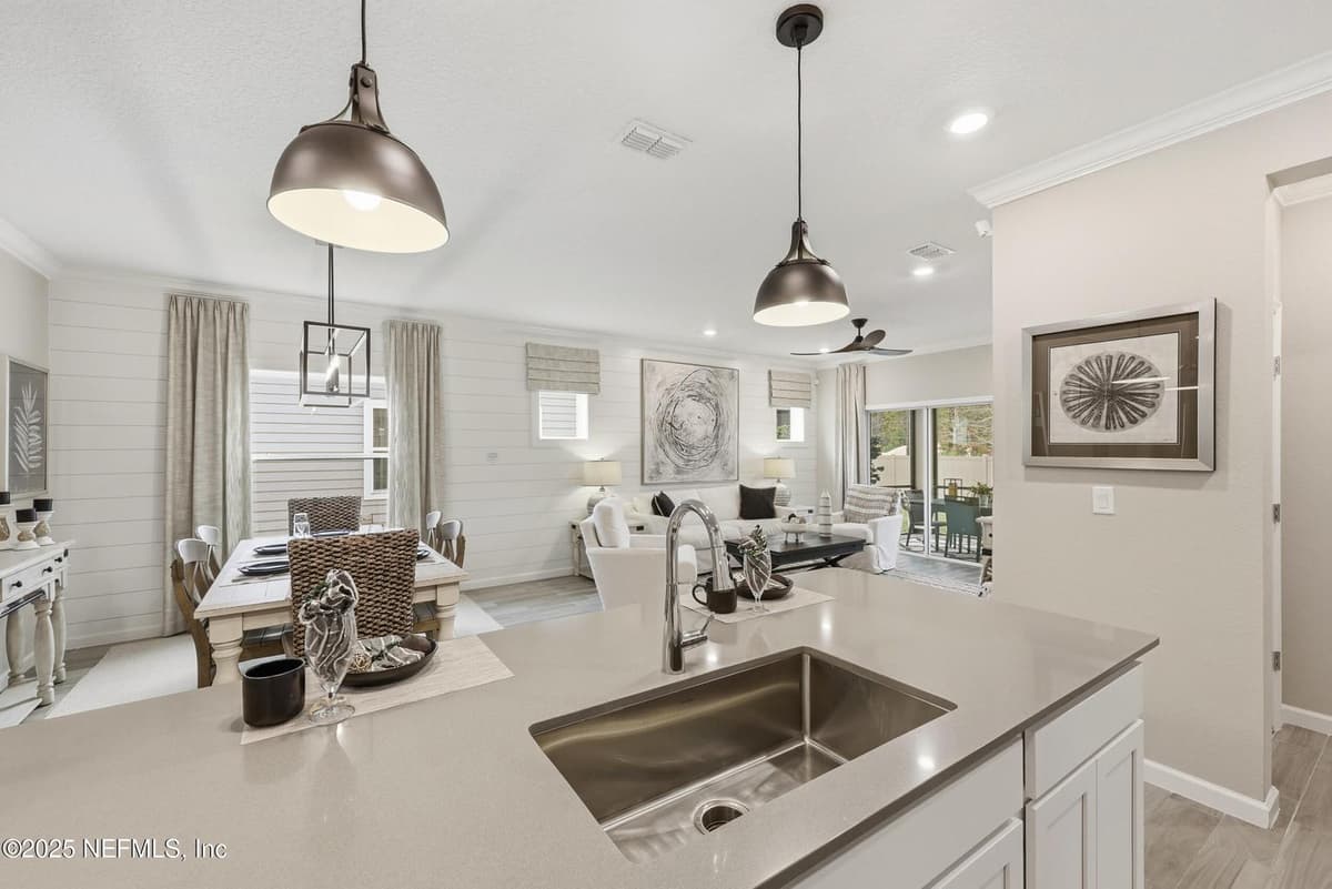 64 ROUND ROBIN Run, St. Johns, FL 32259 3