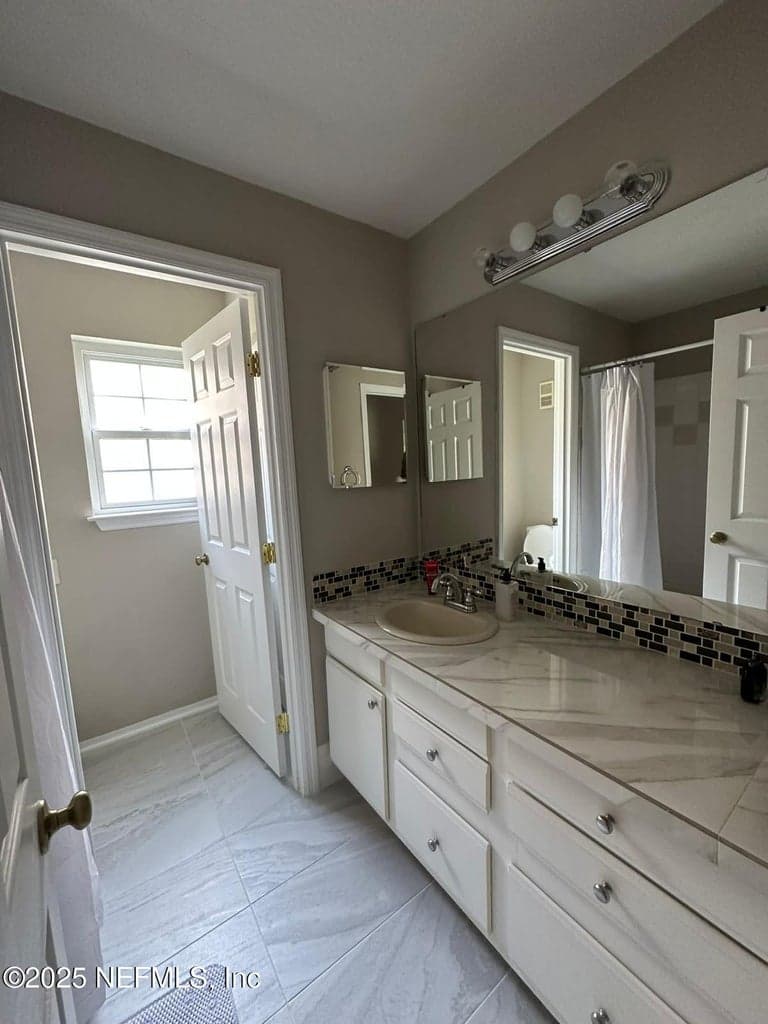 13810 SUTTON PARK Drive N 521, Jacksonville, FL 32224 2