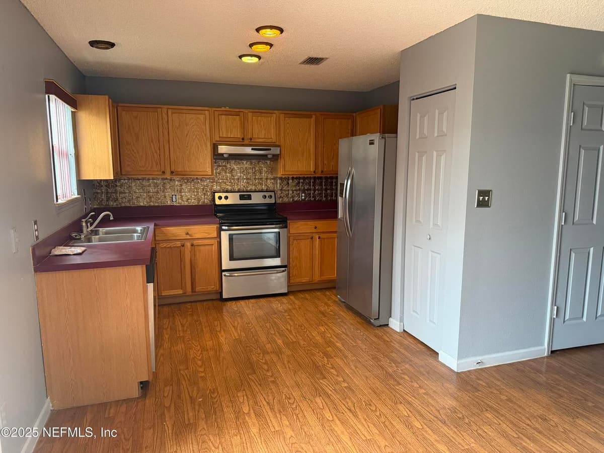 1114 SCHEIDEL Court, Atlantic Beach, FL 32233 3