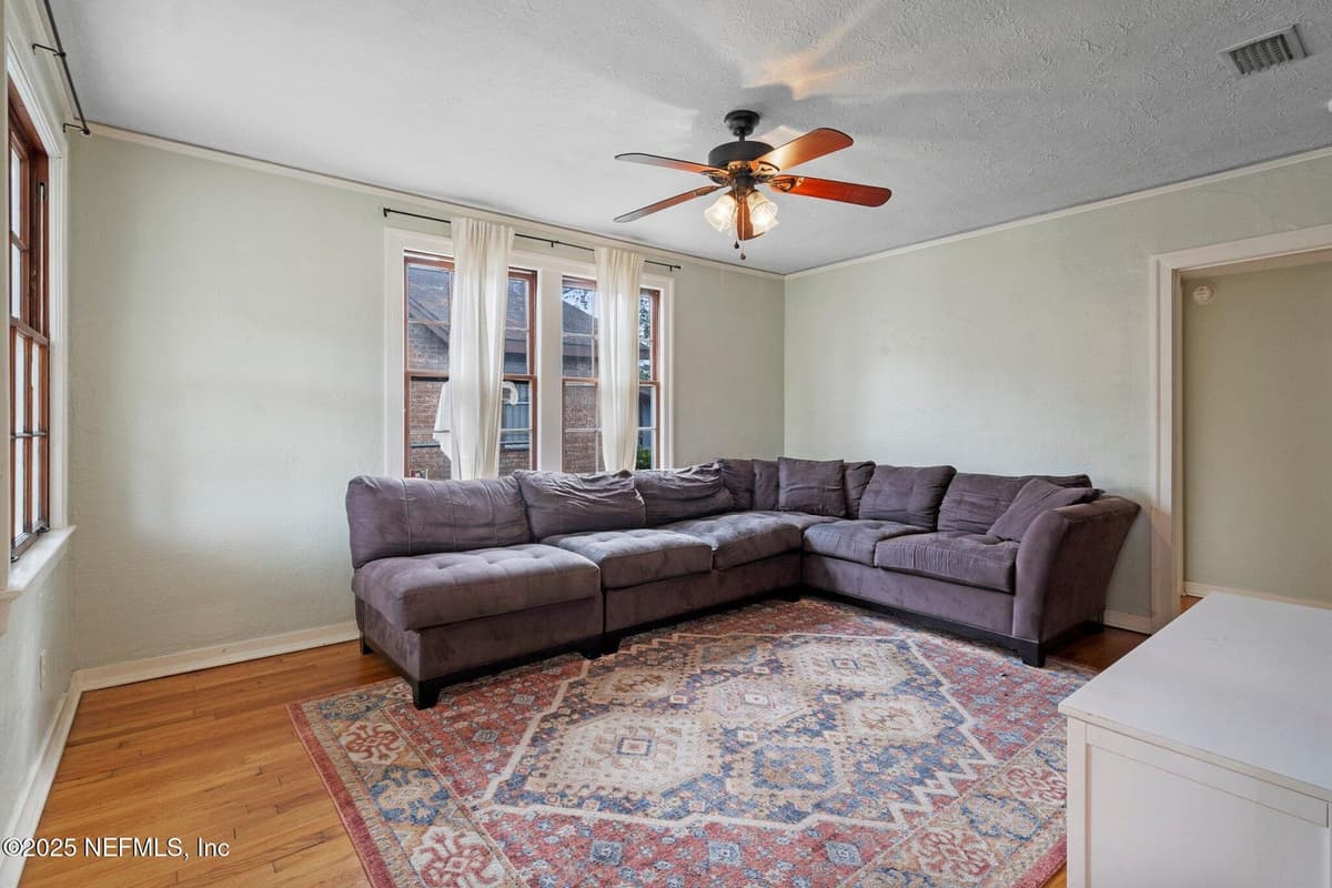 4750 ATTLEBORO Street, Jacksonville, FL 32205 3