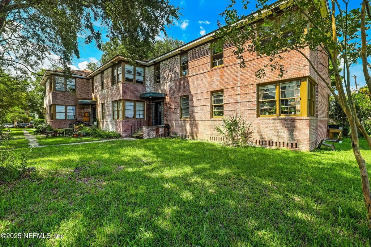 2746 VERNON Terrace, Jacksonville, FL 32205 2