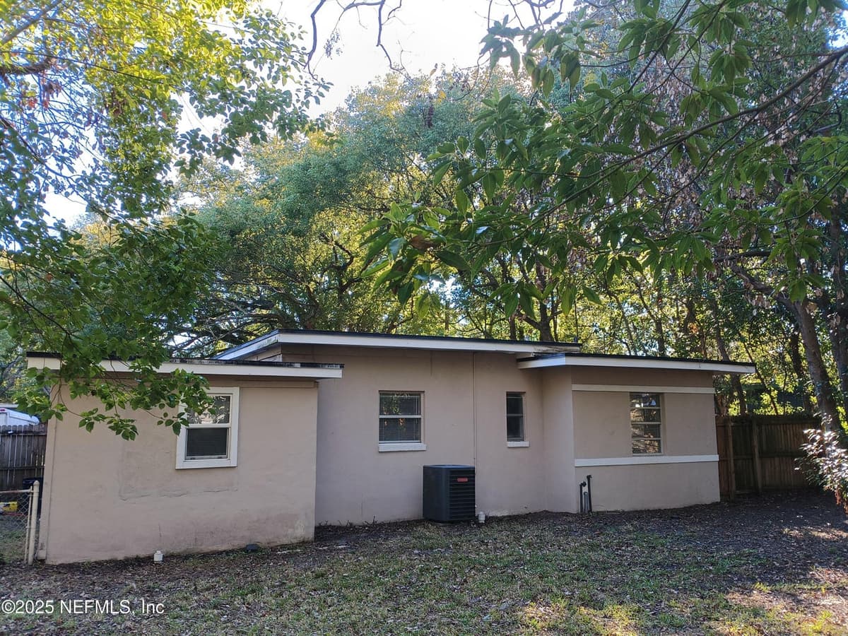 4819 IRVINGTON Avenue, Jacksonville, FL 32210 2