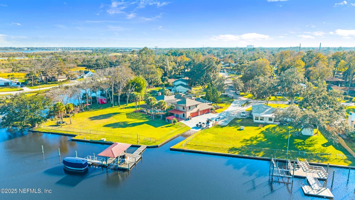 2303 SHIPWRECK Drive, Jacksonville, FL 32224 3