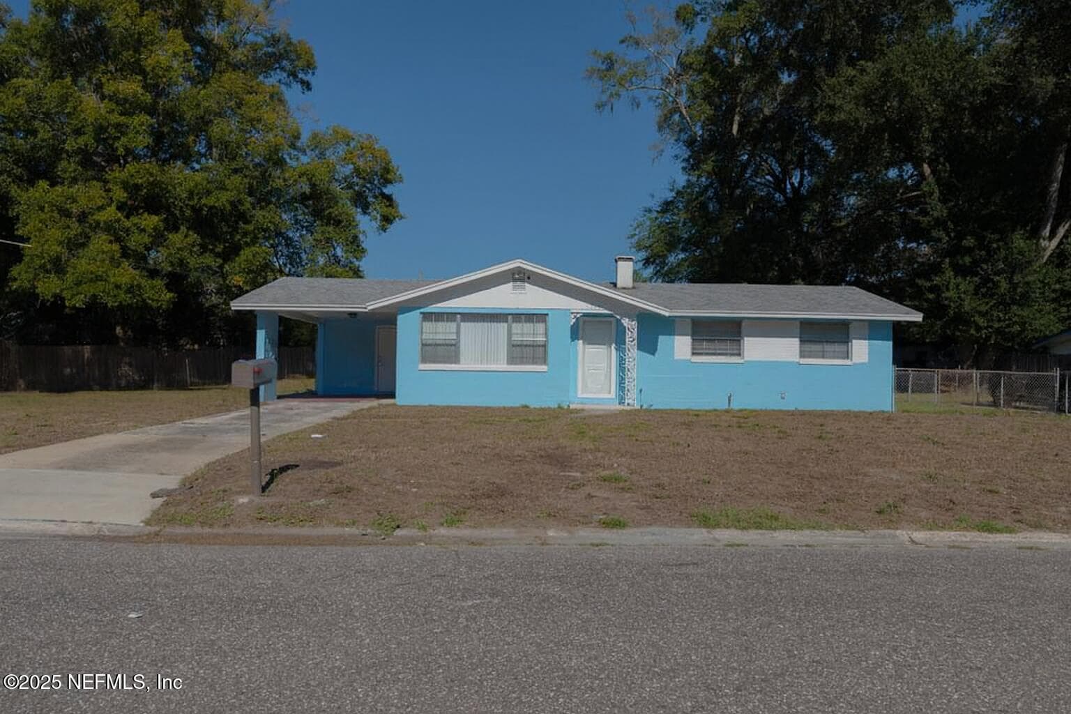 1749 MERIVALE Road S, Jacksonville, FL 32208