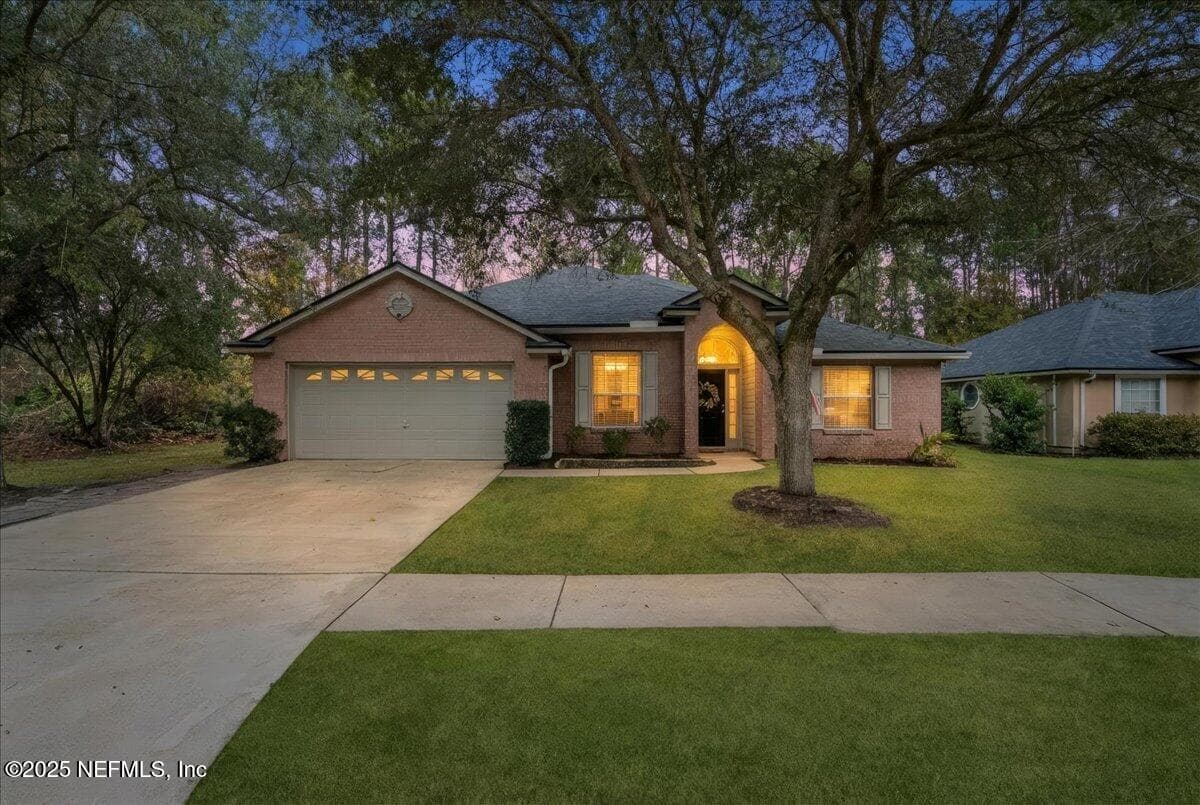 573 MISTY MORNING Court, Jacksonville, FL 32218 2