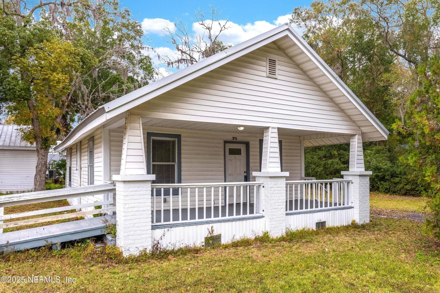 715 N WALNUT Street, Starke, FL 32091