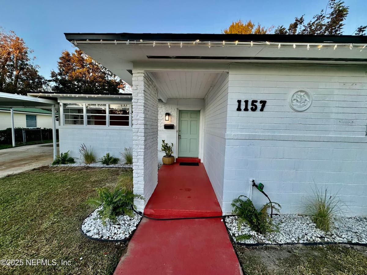 1157 GUNKA Road, Jacksonville, FL 32216 3