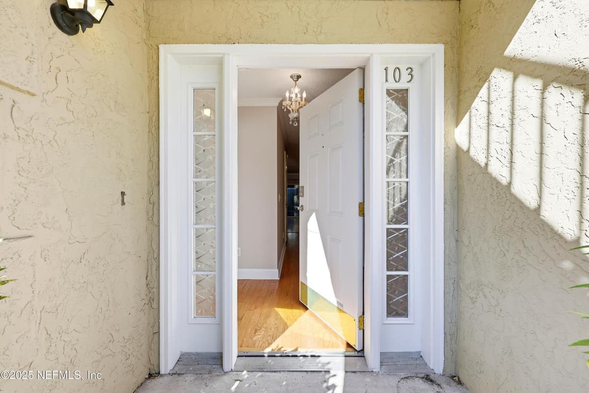 5215 SAN JOSE Boulevard 103, Jacksonville, FL 32207 2
