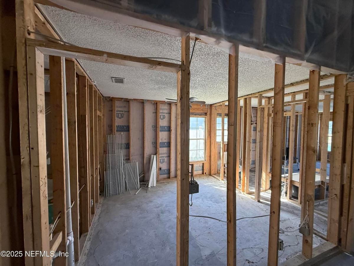 8114 COATBRIDGE Lane E, Jacksonville, FL 32244 3