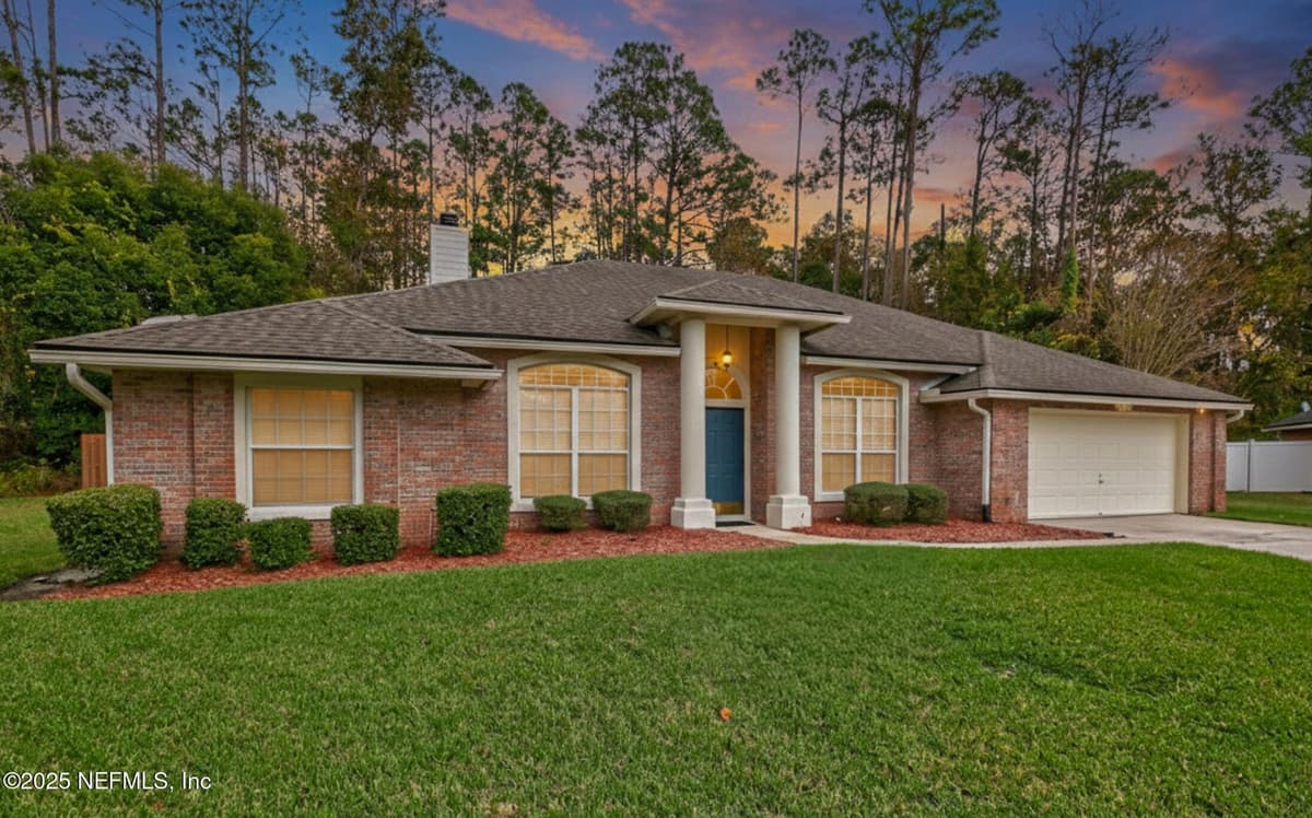 8810 TIMBERJACK Lane, Jacksonville, FL 32256 2