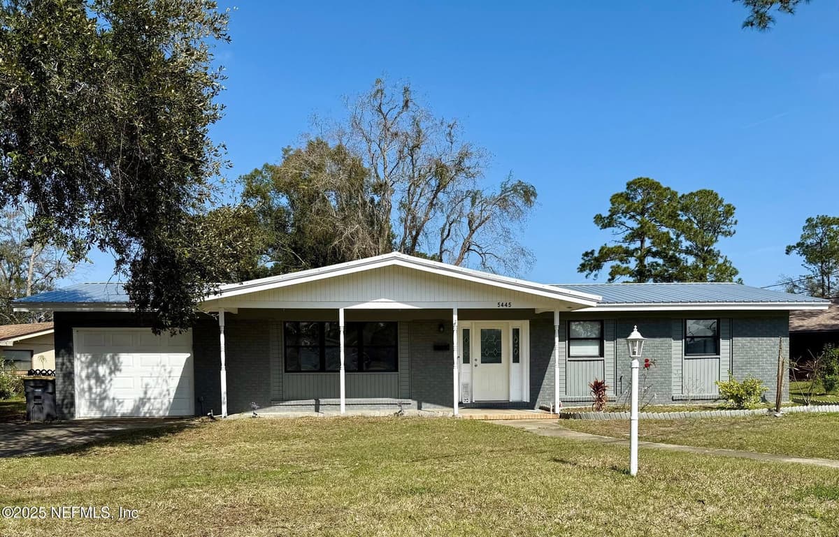 5445 GLORIANNE Drive, Jacksonville, FL 32207 2