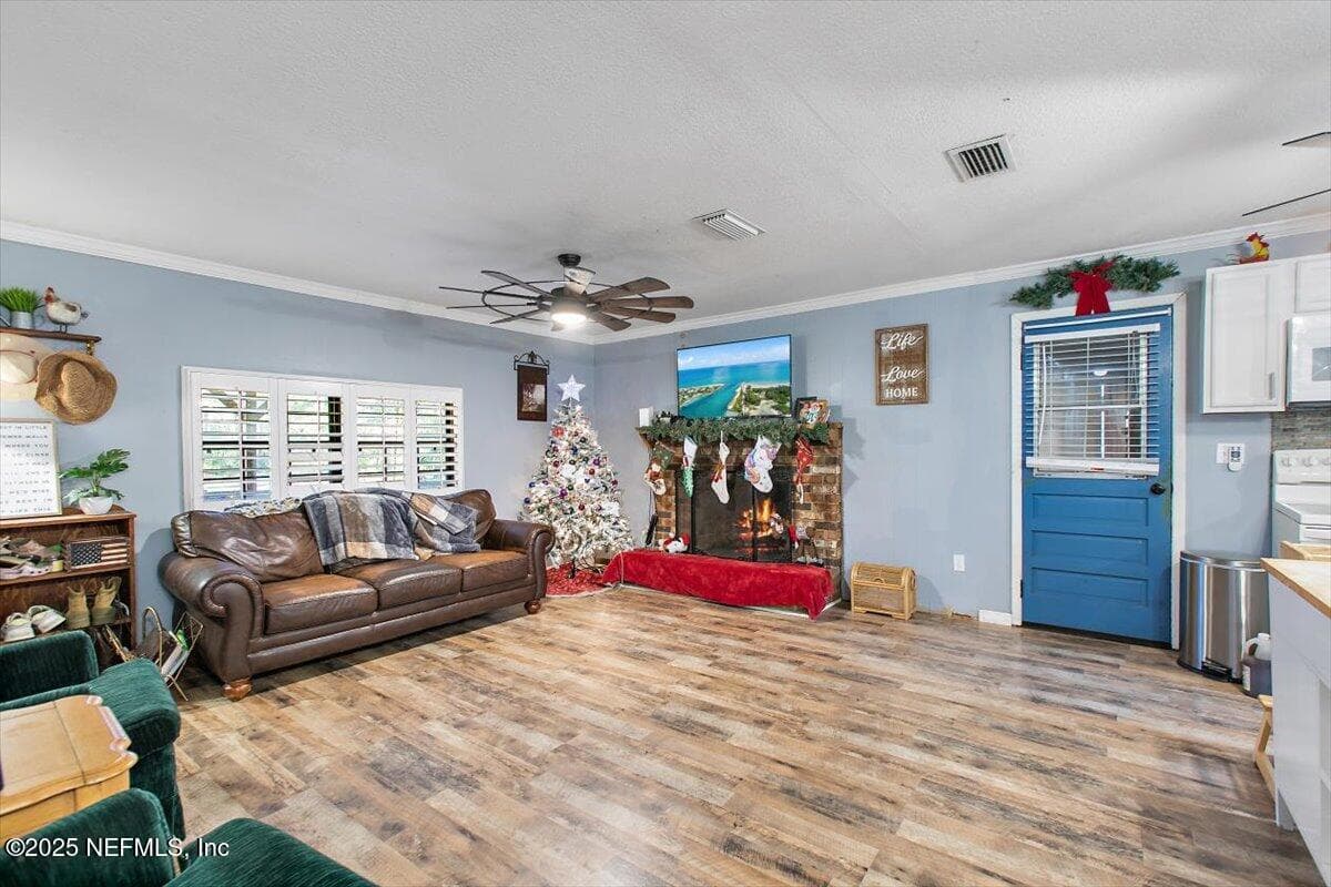 45077 CLEMMONS Road, Callahan, FL 32011 3
