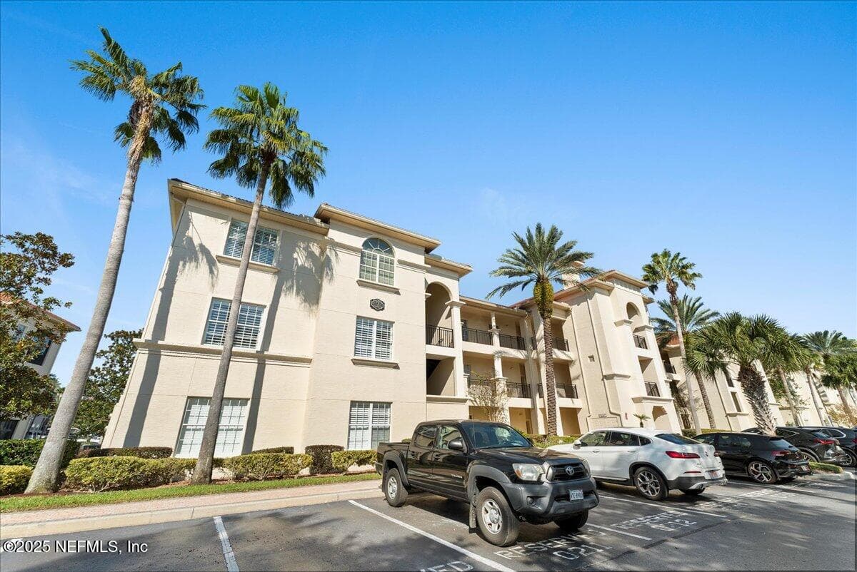 13846 ATLANTIC Boulevard 207, Jacksonville, FL 32225 2