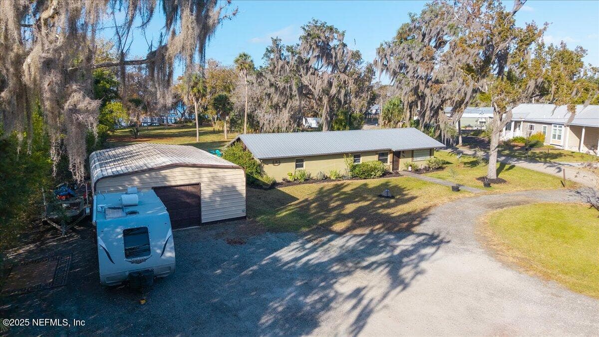 188 PALM Drive, Georgetown, FL 32139 2
