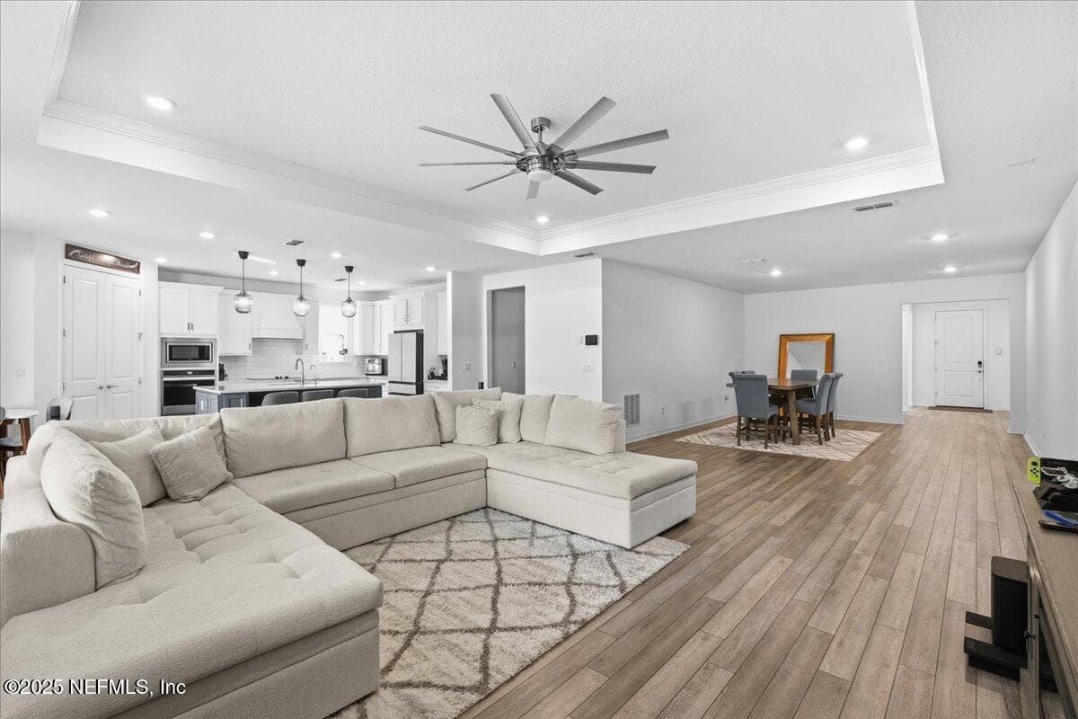 313 CODY CREST Court, Jacksonville, FL 32226 3