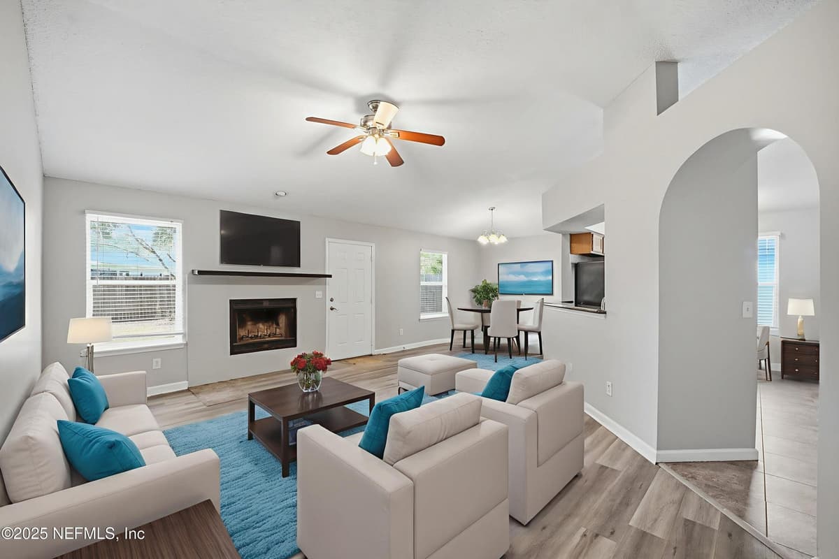 12290 COBBLEFIELD Circle N, Jacksonville, FL 32224 3