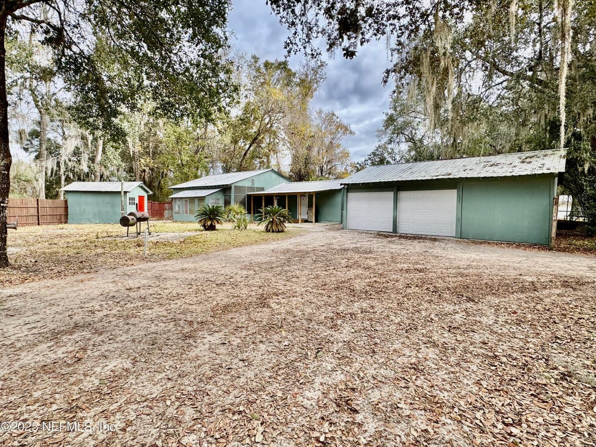 25025 SE 101ST Avenue, Hawthorne, FL 32640 3