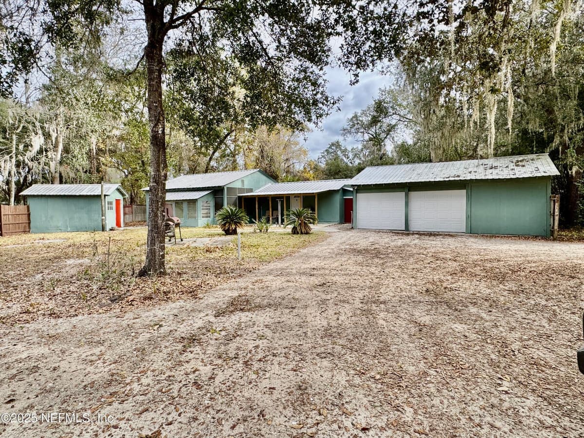 25025 SE 101ST Avenue, Hawthorne, FL 32640 2