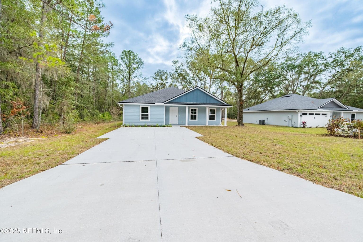 1264 CORAL FARMS Road, Florahome, FL 32140