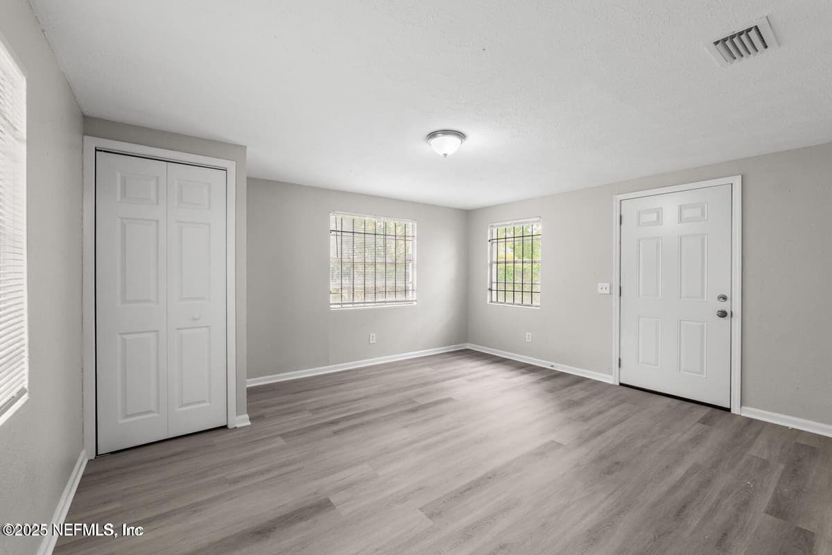 1630 W 34TH Street, Jacksonville, FL 32209 3