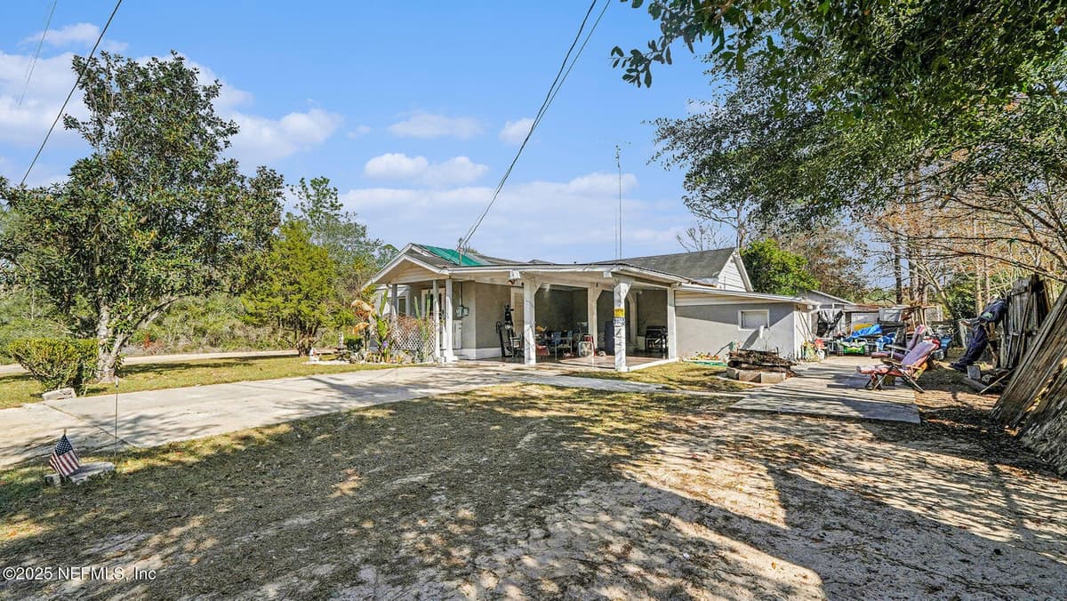 130 LAKEVIEW Way, Interlachen, FL 32148 3