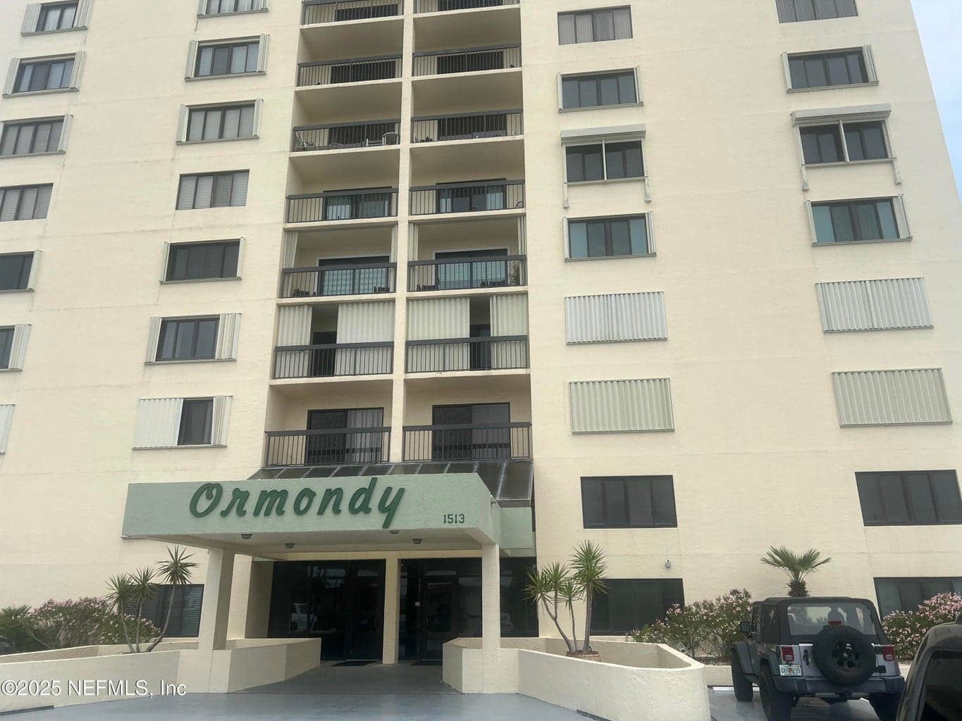 1513 OCEAN SHORE Boulevard 4B, Ormond Beach, FL 32176