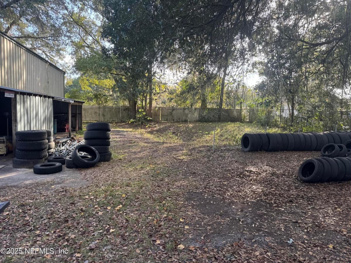 15050 NE US HWY 301, Waldo, FL 32694 2