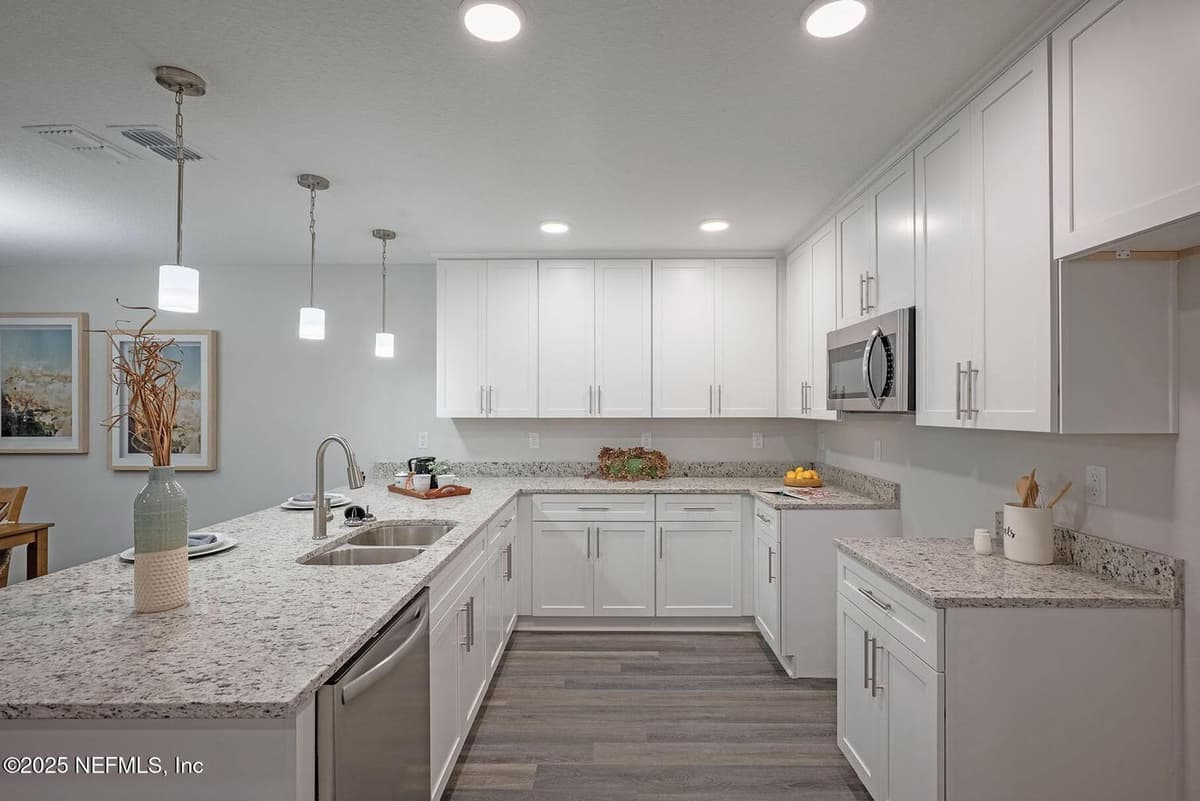 6009 SHINDLER Drive, Jacksonville, FL 32222 3