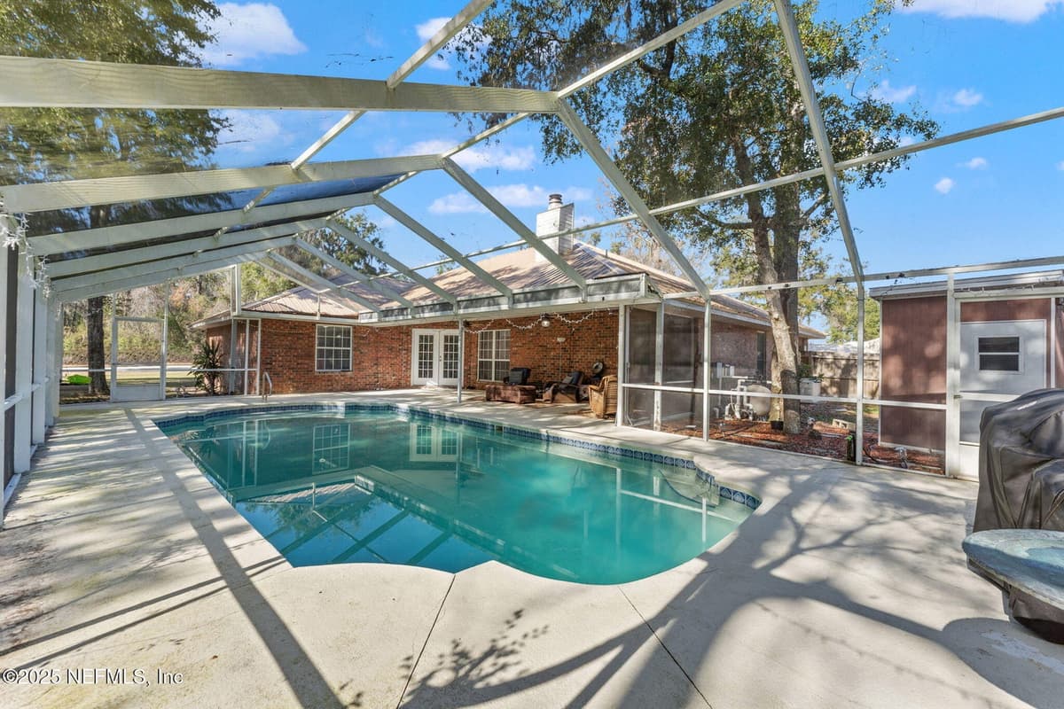 618 NW EMERALD LAKES Drive, Lake City, FL 32055 2