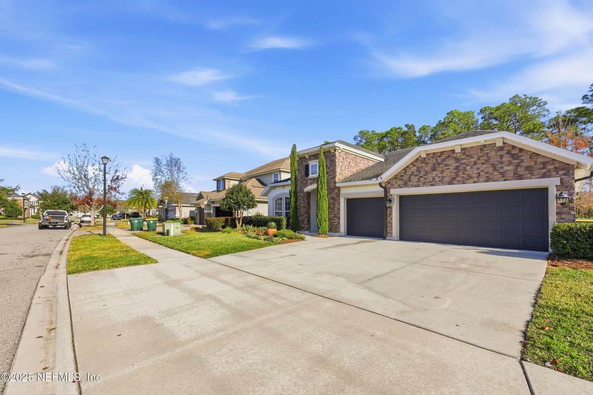 3651 ANNAPOLIS Way, Jacksonville, FL 32224 2