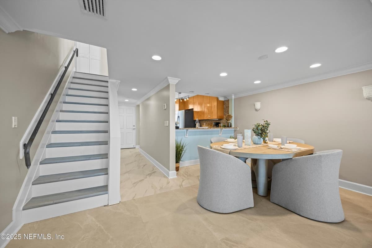 2100 OCEAN Drive PH-2, Jacksonville Beach, FL 32250 2