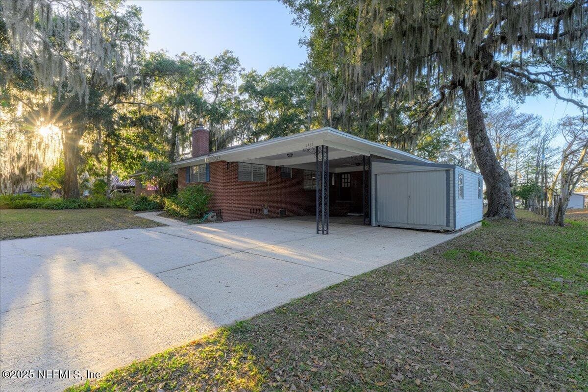 1461 WENTWORTH Avenue, Jacksonville, FL 32259 3