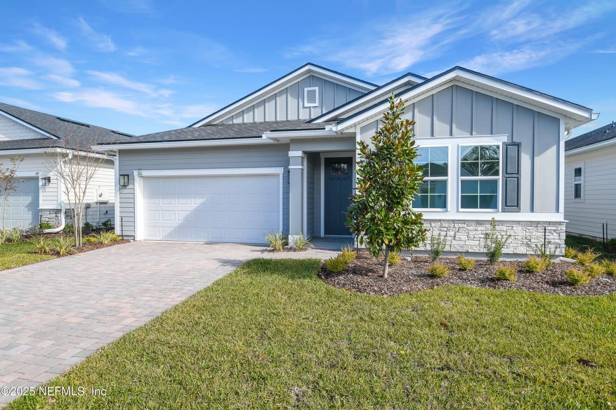 201 ENCLAVE Avenue, Palm Coast, FL 32164 2