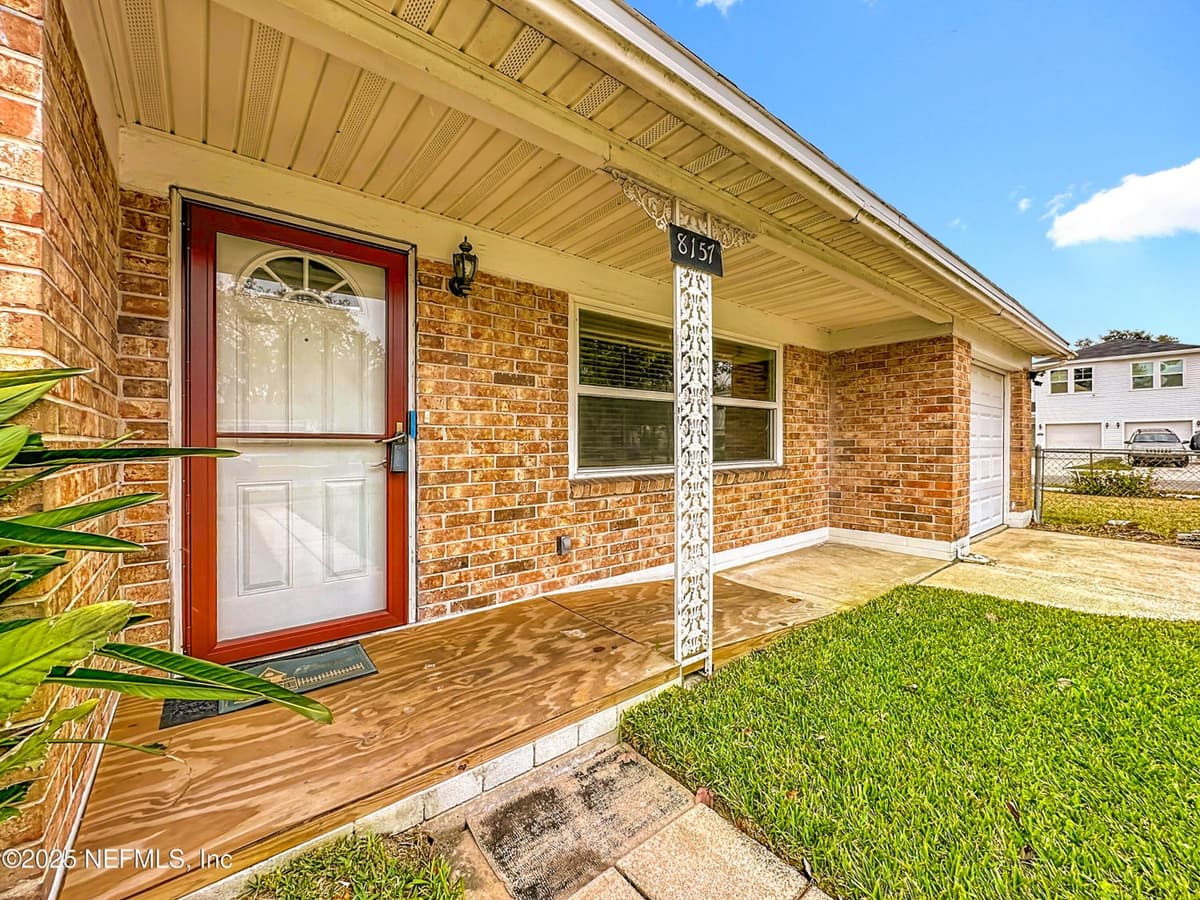 8157 GALAXIE Drive, Jacksonville, FL 32244 3