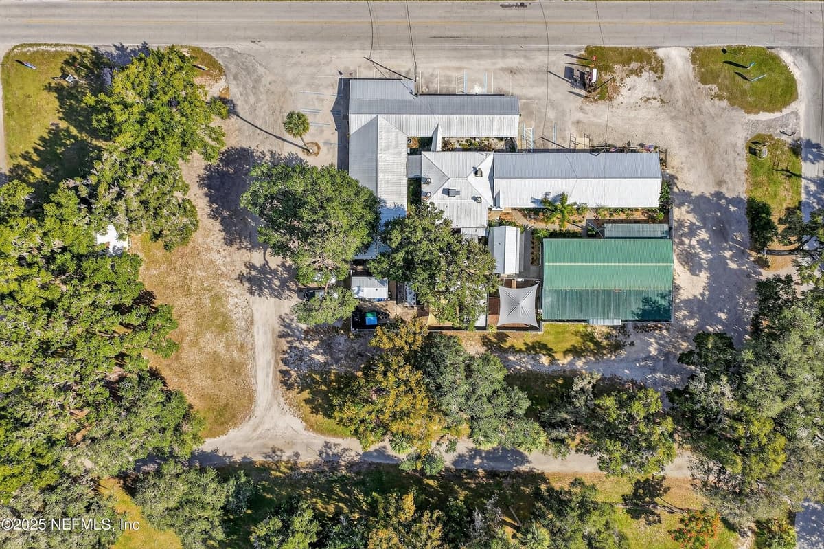 765 3RD Avenue, Welaka, FL 32189 3