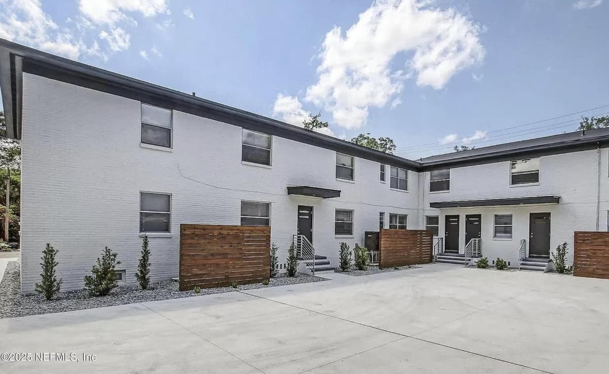 2160 RIVERSIDE Avenue, Jacksonville, FL 32204 3