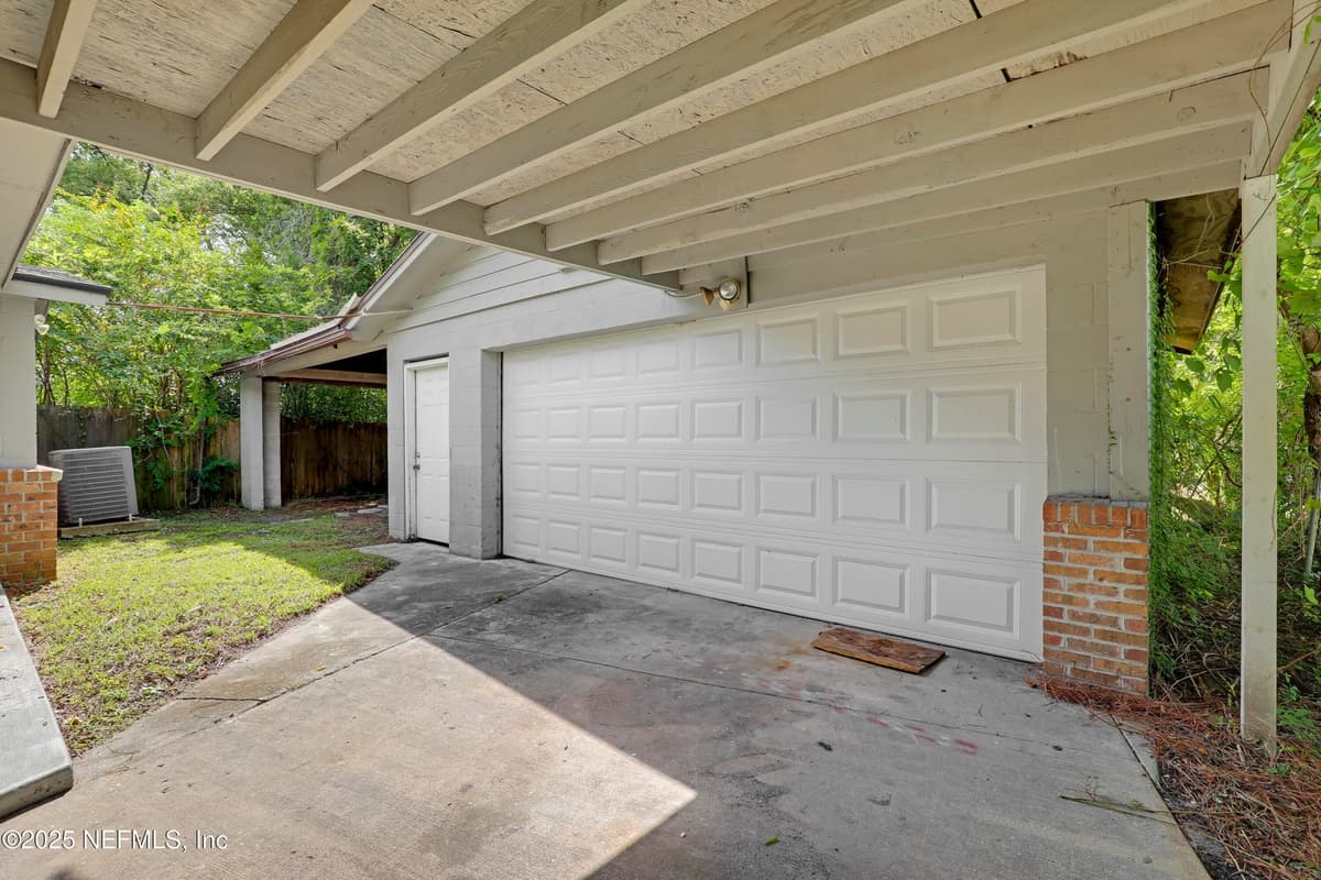 9062 2ND Avenue, Jacksonville, FL 32208 2