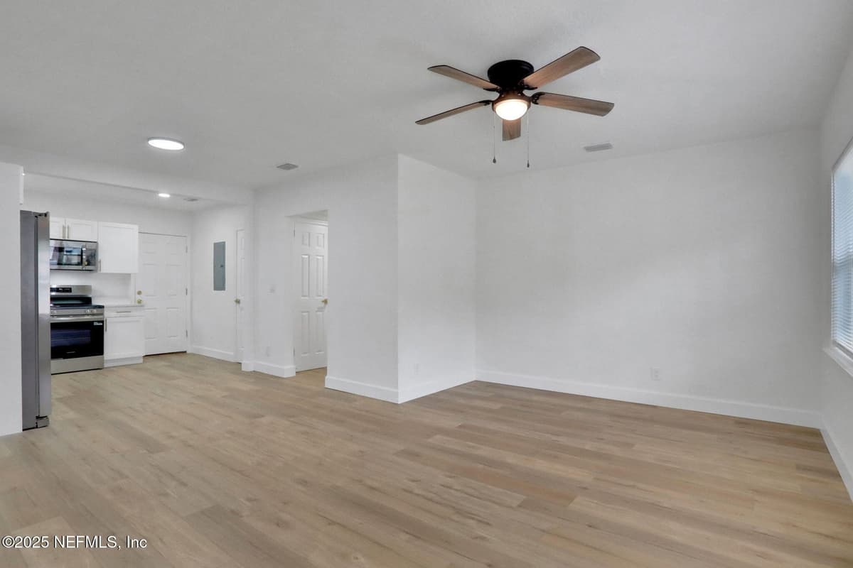 4058 GILMORE Street, Jacksonville, FL 32205 2