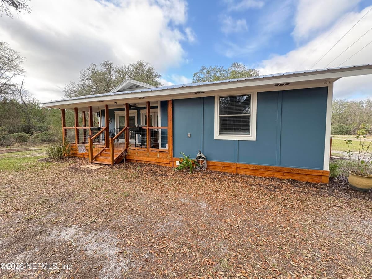 165 FULTON Road, Palatka, FL 32177 3