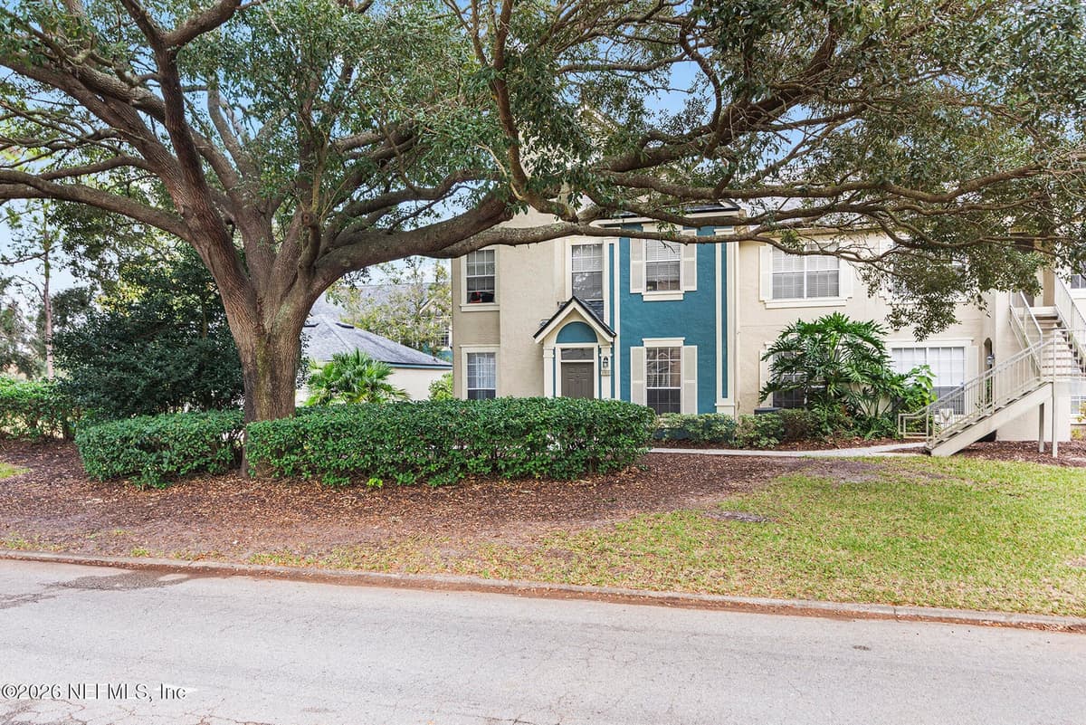 13703 RICHMOND PARK Drive N 3303, Jacksonville, FL 32224 2