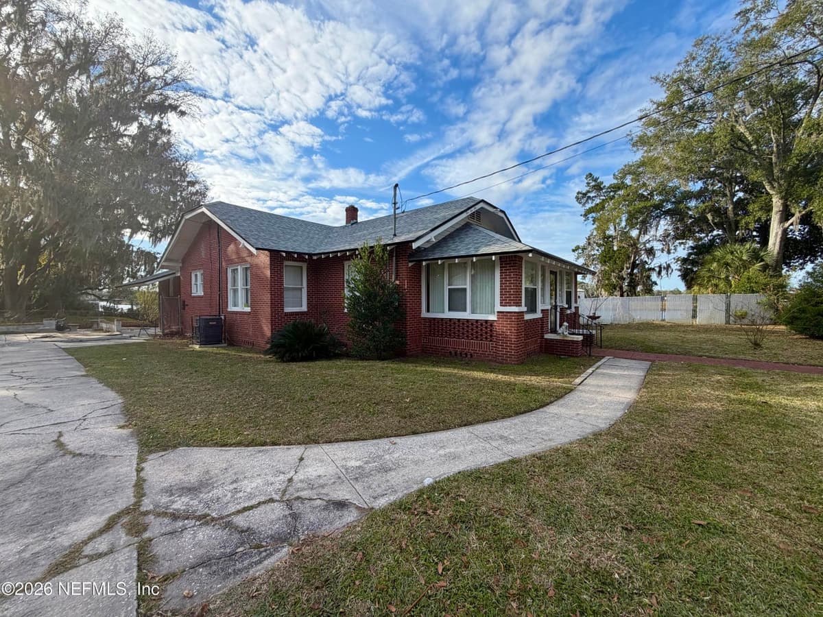 2534 GRAND Street, Jacksonville, FL 32208 3