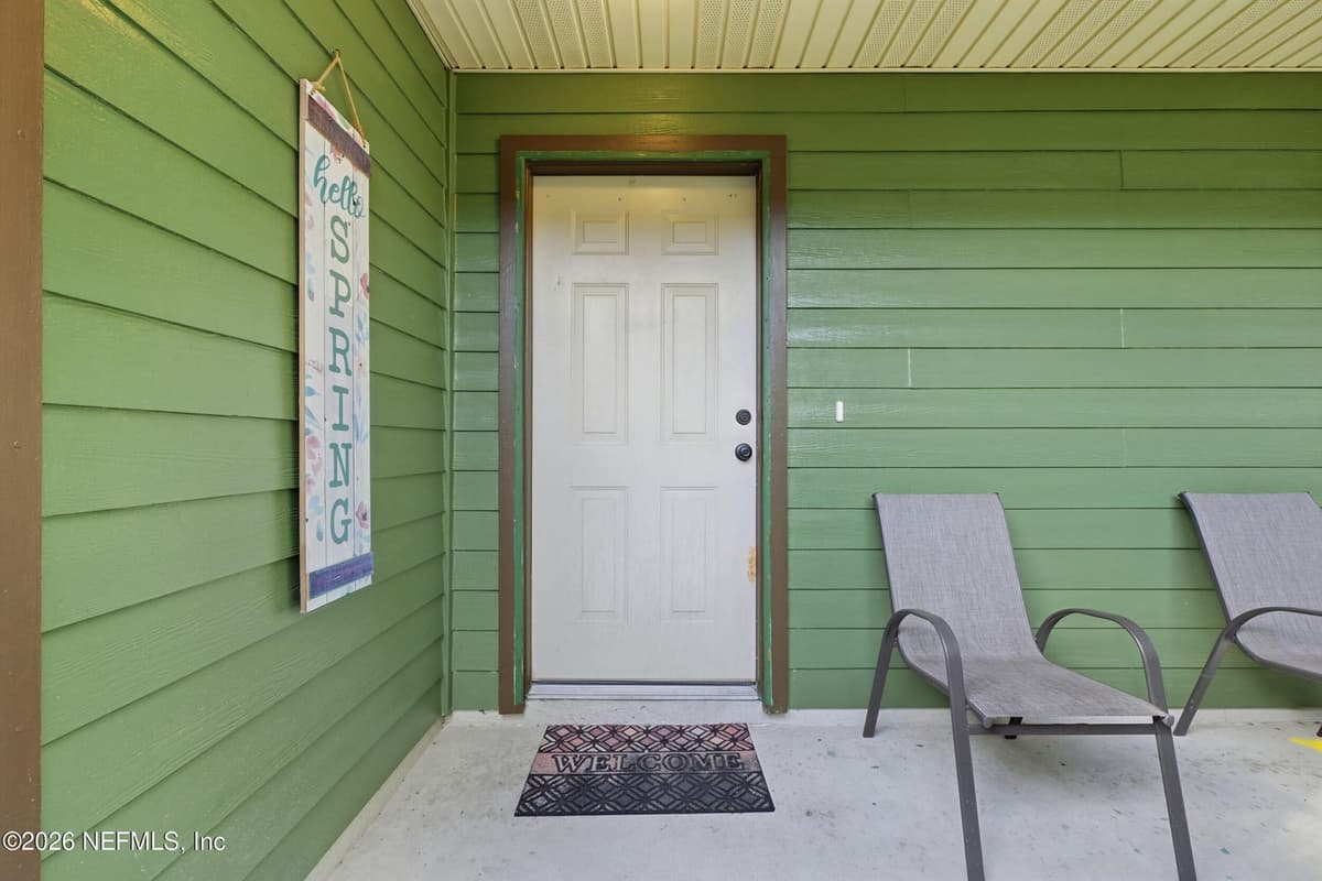 735 N CYPRESS Avenue, Green Cove Springs, FL 32043 2