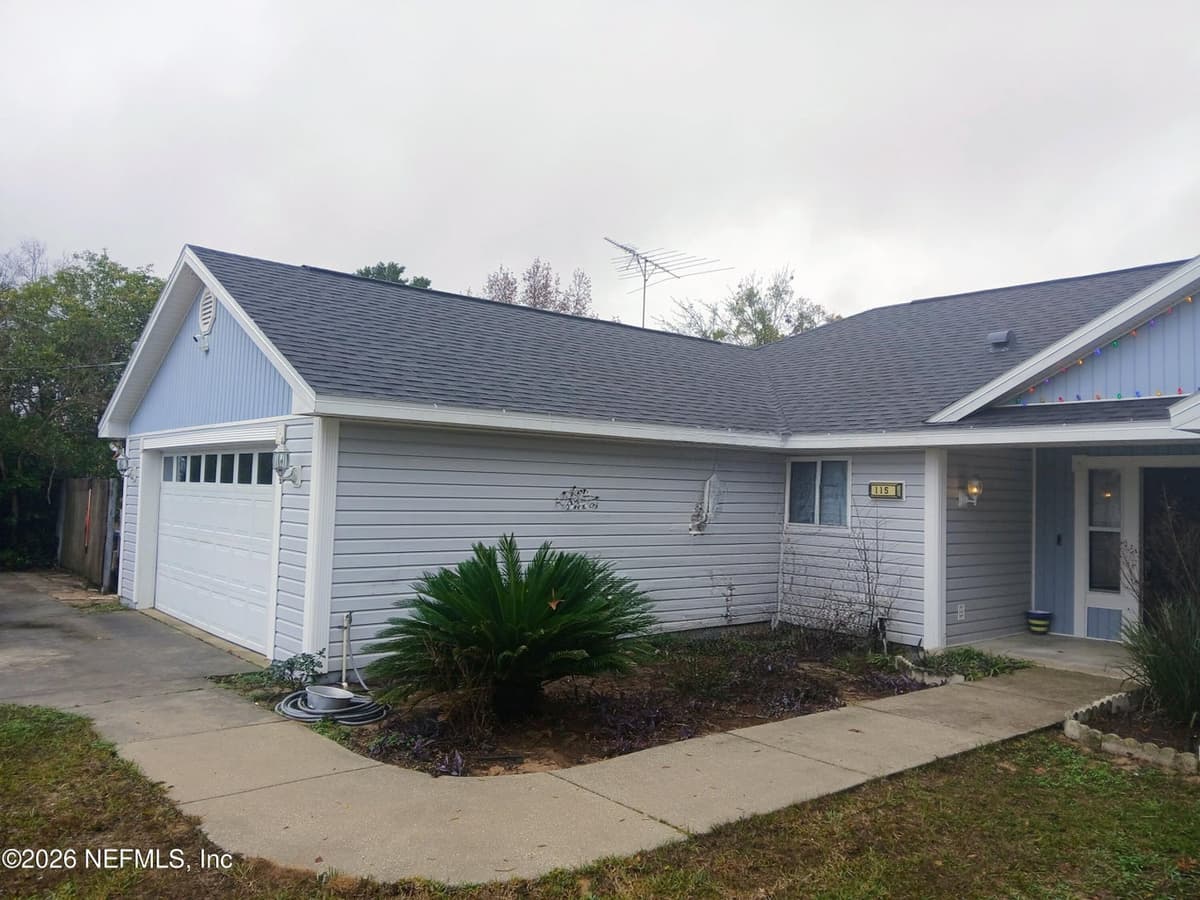 115 CRESTWOOD Drive, Interlachen, FL 32148 2