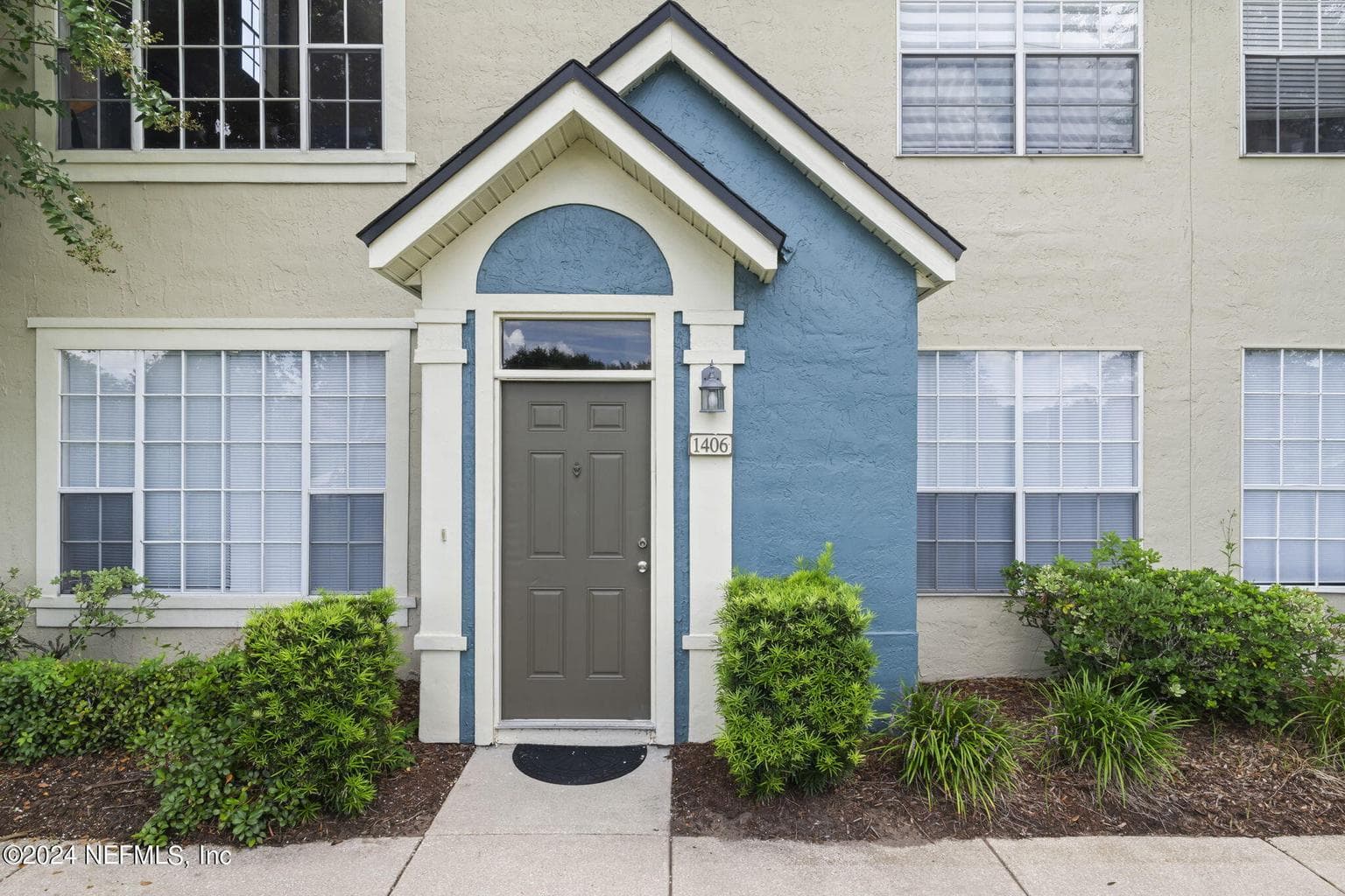 13703 RICHMOND PARK Drive 1406, Jacksonville, FL 32224