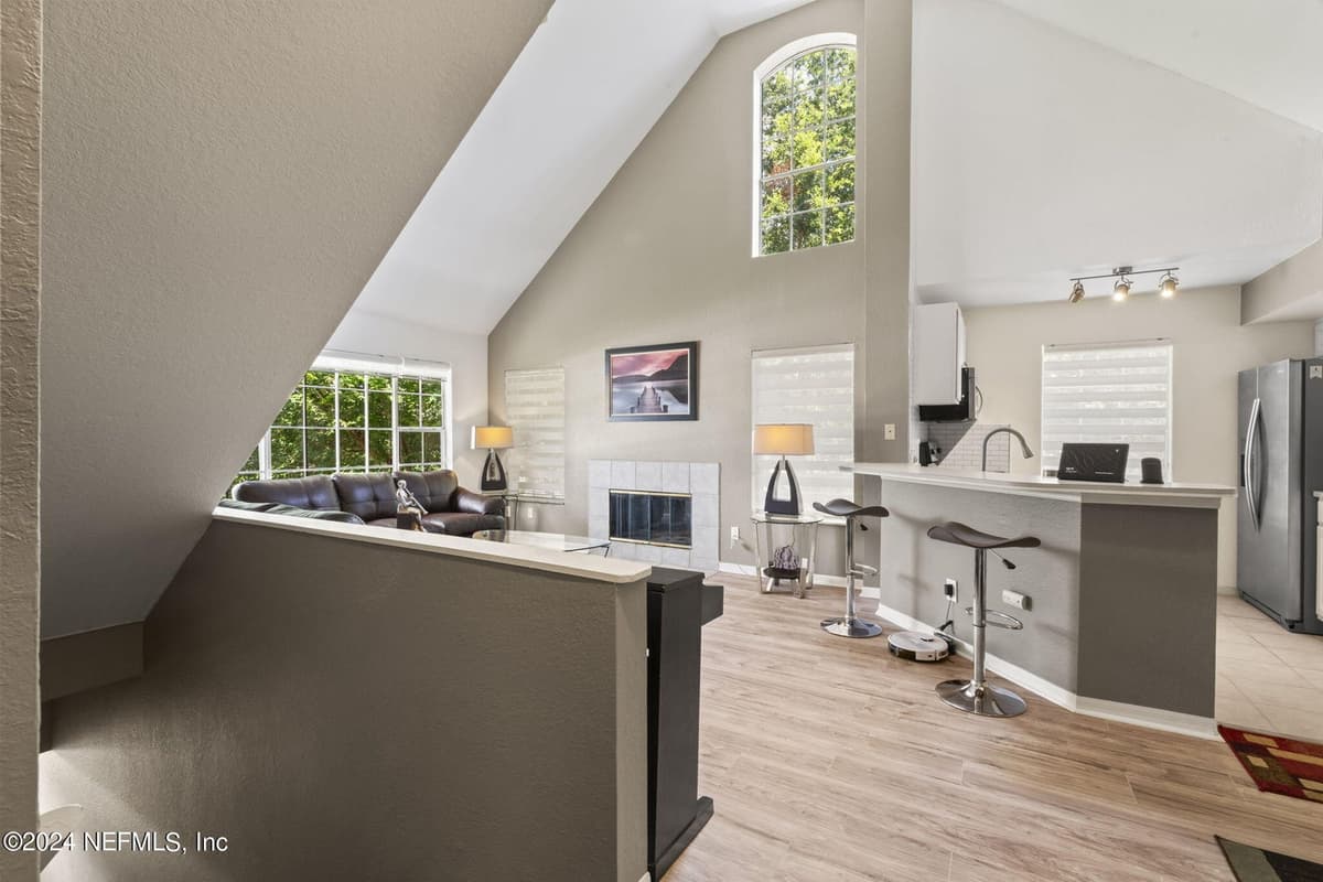 13703 RICHMOND PARK Drive 1406, Jacksonville, FL 32224 3