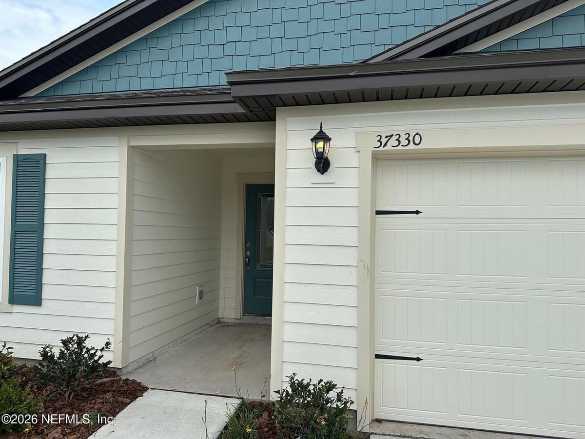 37330 WHISPER Way, Hilliard, FL 32046 2